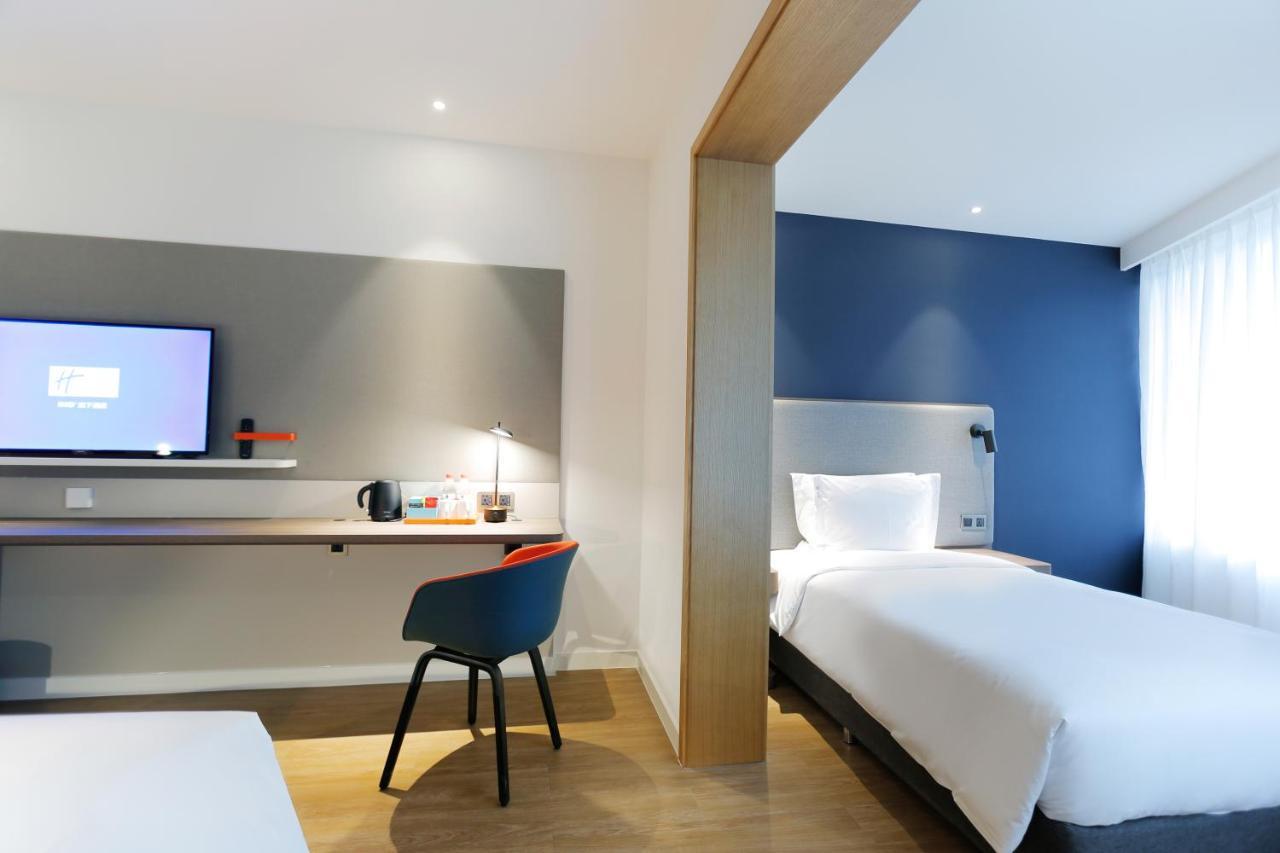 Holiday Inn Express Jiuzhaigou,Only 600 Meters To Jiuzhaigou Park By Ihg Exterior foto